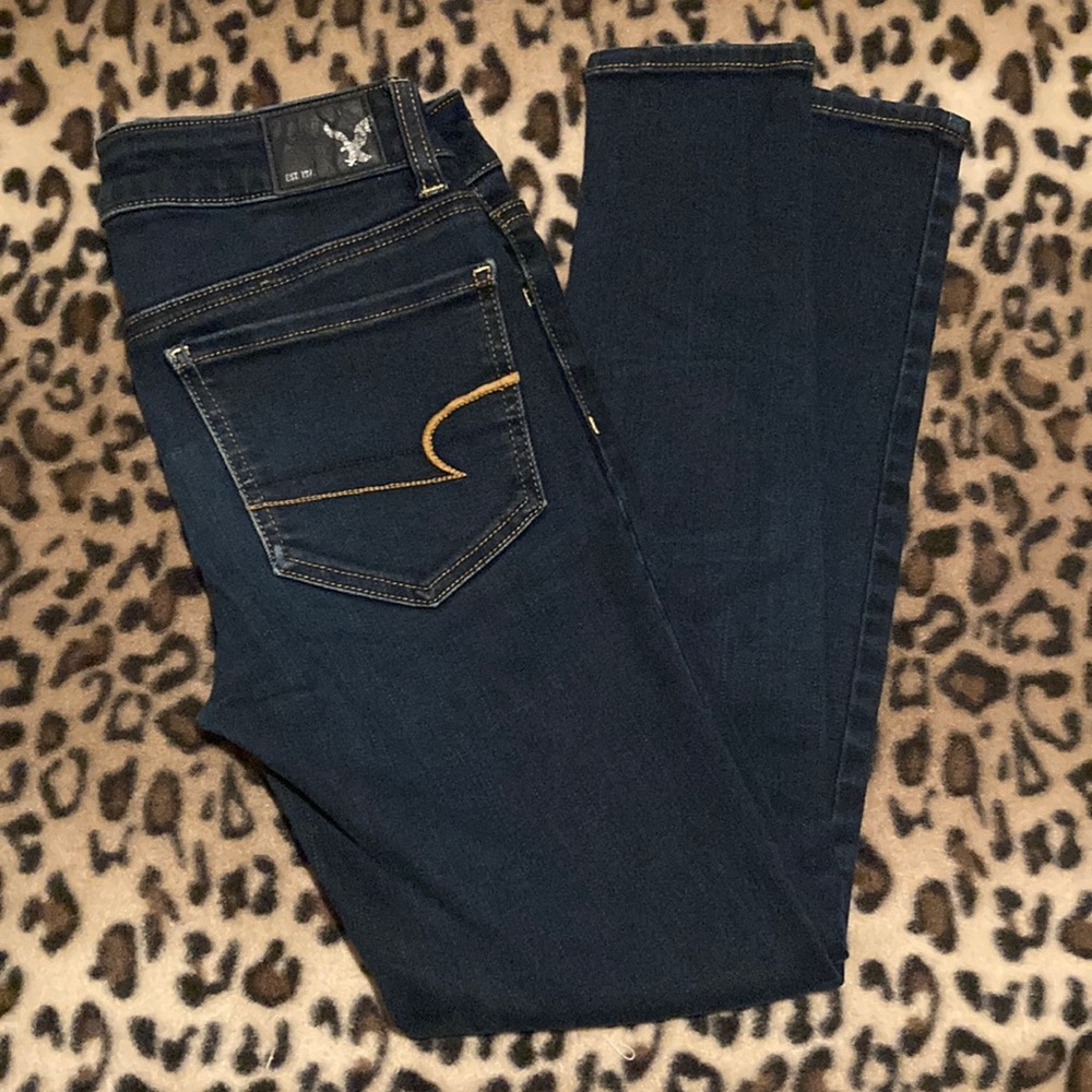 2 for $35 AMERICAN EAGLE Jeans Women’s Size 2 Short AEO Denim Jegging Dark Wash